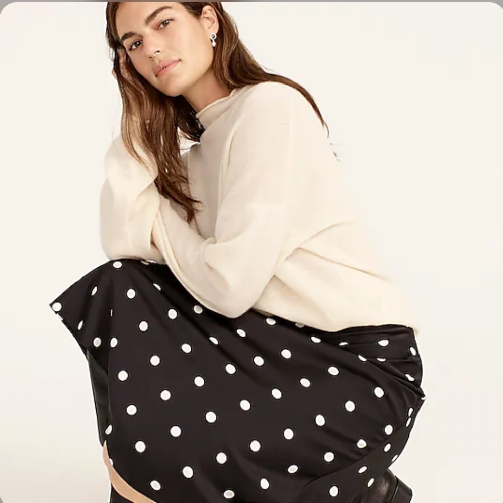 NWT J.Crew pull-on slip skirt in dots